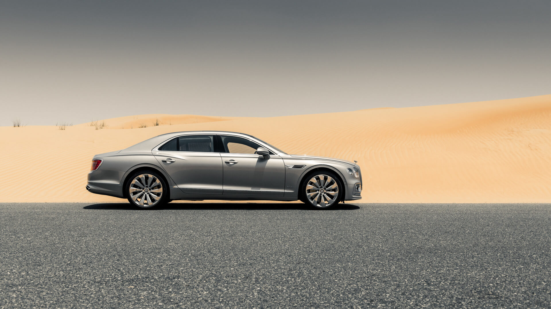 Unveiling the Timeless Elegance of the Mercedes-Benz E 200